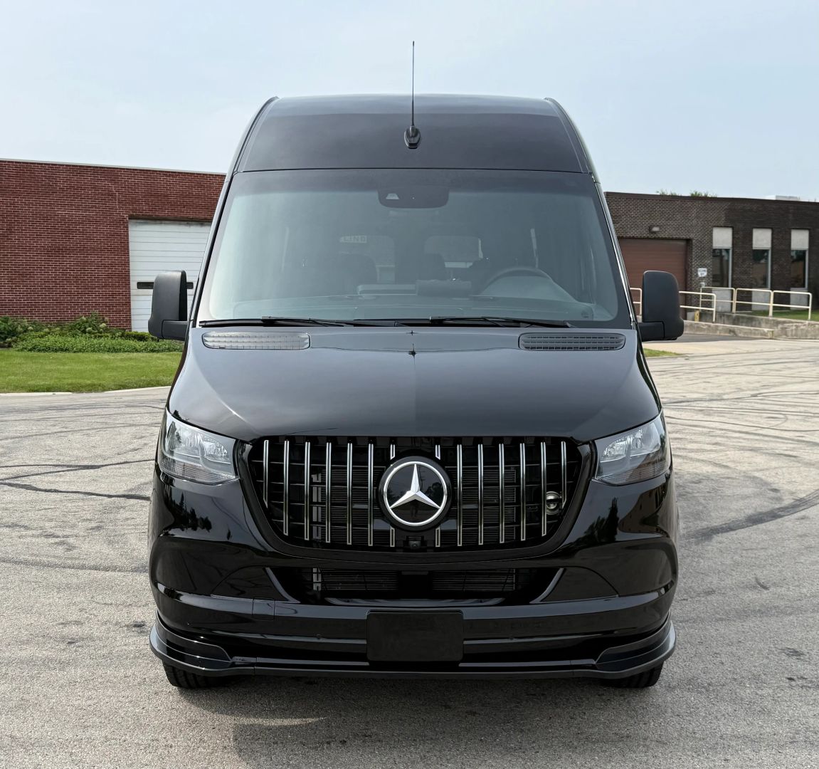 mercedes-benz sprinter passenger van 2024 W1Z4KGHY2RT157773 image mercedes-benz sprinter passenger van 2024 W1Z4KGHY2RT157773 image